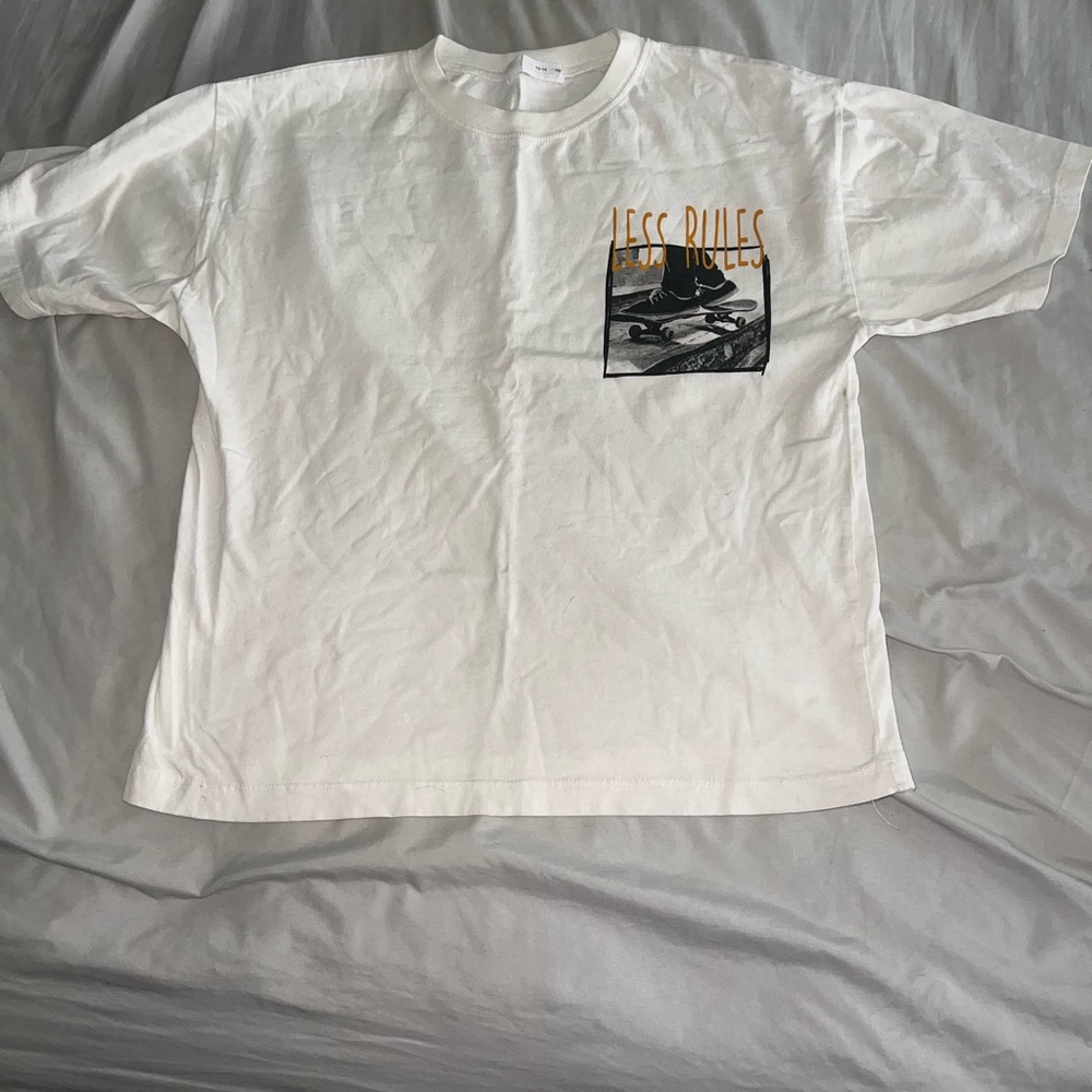 Boy’s Zara White Graphic Cotton T-Shirt with Skate Design (Size:13-14Y)